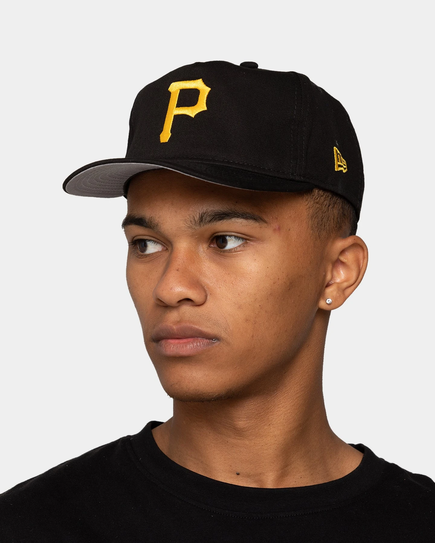 New Era Pittsburg Pirates 'OG Team Colour World Series Side Patch' Old Golfer Snapback Original Team Colours New Era Pittsburg Pirates 'OG Team Colour World Series Side Patch' Old Golfer Snapback Original Team Colours -Mitchell & Ness Shop 196175310003 mens 0100