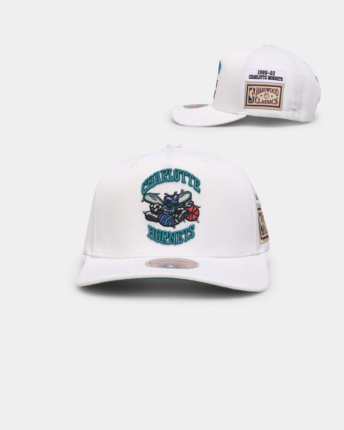 Mitchell & Ness Charlotte Hornets 'Hardwood Classics Patch' Classic Red Snapback Cream Mitchell & Ness Charlotte Hornets 'Hardwood Classics Patch' Classic Red Snapback Cream -Mitchell & Ness Shop 196294228906 default 0010