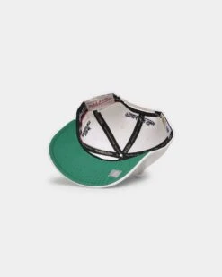 Mitchell & Ness Brooklyn Nets 'Hardwood Classics Patch' Classic Red Snapback Cream -Mitchell & Ness Shop 196294228937 default 0060