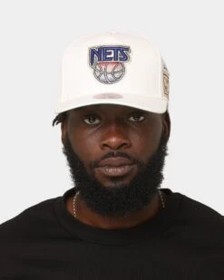 Mitchell & Ness Brooklyn Nets 'Hardwood Classics Patch' Classic Red Snapback Cream -Mitchell & Ness Shop 196294228937 mens 0100