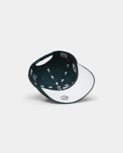 New Era Cincinnati Reds'Green & Cream' Old Golfer Snapback Dark Green -Mitchell & Ness Shop 196312168917 default 0060