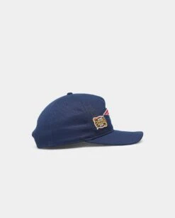 New Era New England Patriots 'Super Bowl Past Champions' Old Golfer Strapback Navy Blue -Mitchell & Ness Shop 196312589996 default 0030