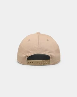 New Era New York Yankees 'Tumbleweed Sundae' Old Golfer Snapback Khaki/Pink 4 New Era New York Yankees 'Tumbleweed Sundae' Old Golfer Snapback Khaki/Pink -Mitchell & Ness Shop 196313870703 default 0020