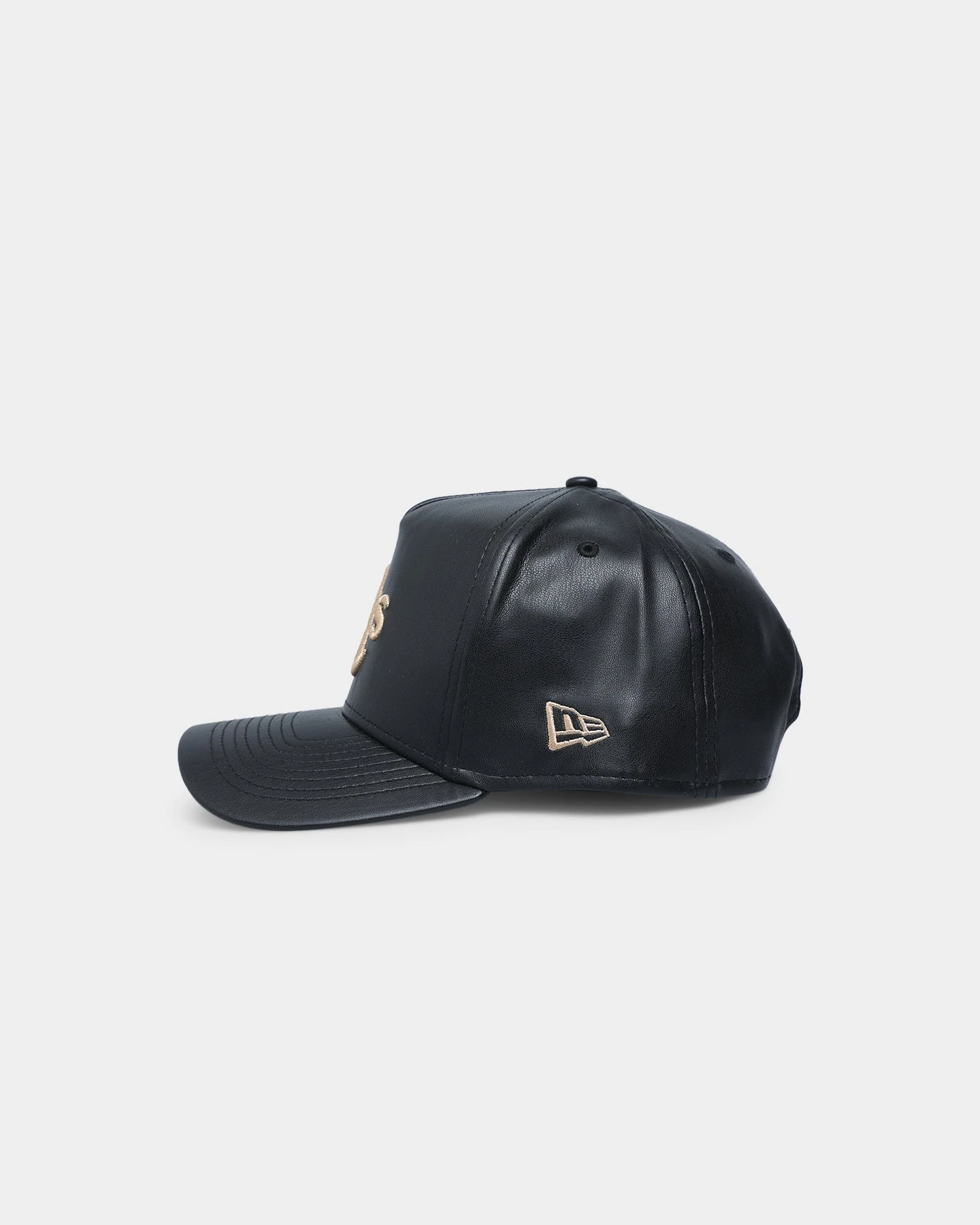 New Era Oakland Athletics "Black Tan PU Leather" 9FORTY K-Frame Snapback Black/Tan New Era Oakland Athletics "Black Tan PU Leather" 9FORTY K-Frame Snapback Black/Tan -Mitchell & Ness Shop 196499882248 default 0040
