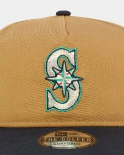 New Era Seattle Mariners 'Midnight Harvest 2-Tone' Old Golfer Snapback Wheat/Navy -Mitchell & Ness Shop 196500151547 default 0060