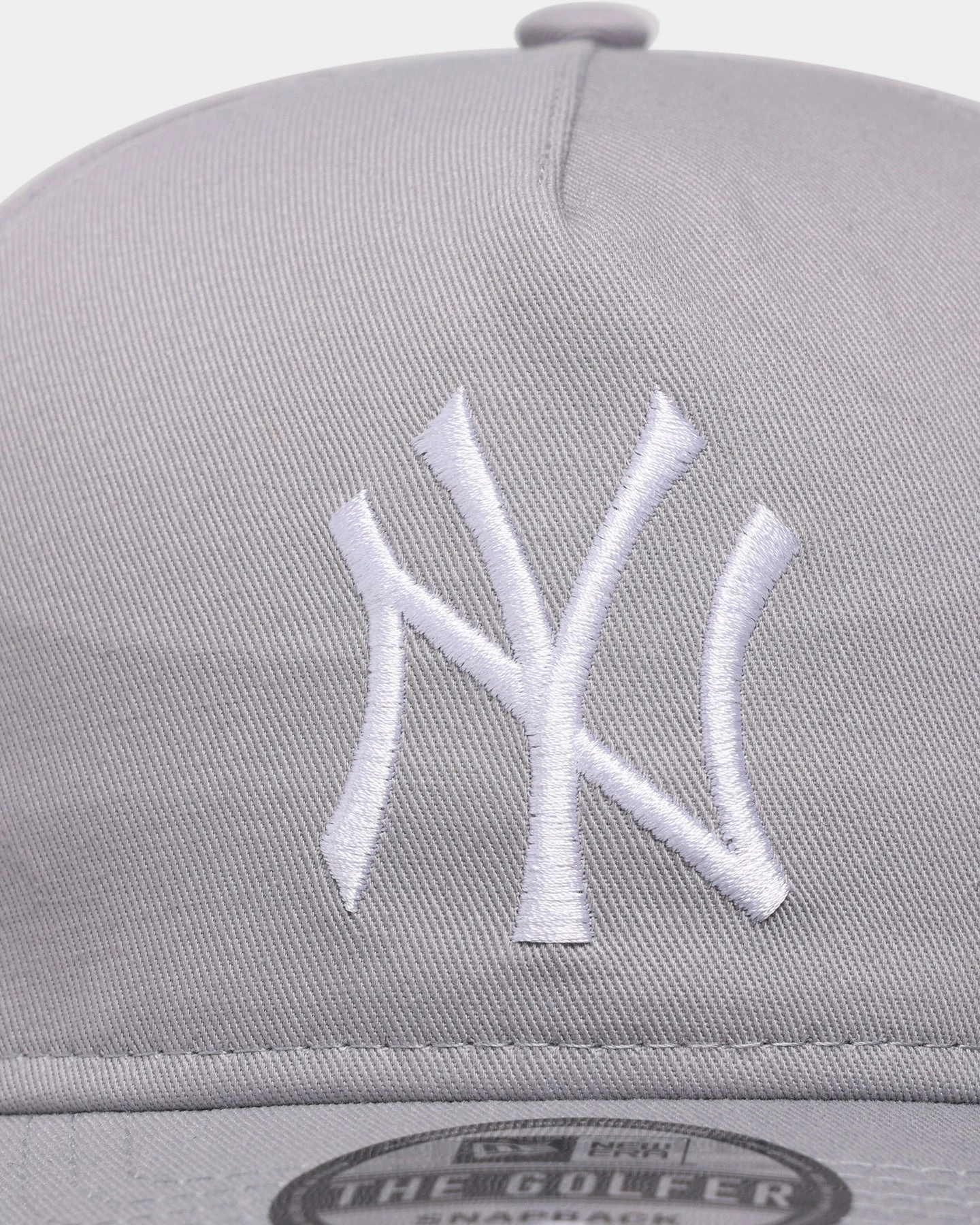 New Era New York Yankees 'Koala Grey' Old Golfer Snapback Grey/White New Era New York Yankees 'Koala Grey' Old Golfer Snapback Grey/White -Mitchell & Ness Shop 196500151998 default 0050