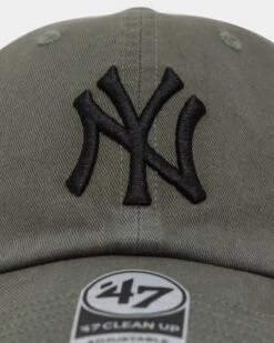 '47 BRAND 47 Brand New York Yankees 47 Clean Up Strapback Moss -Mitchell & Ness Shop 196505869911 default 00050
