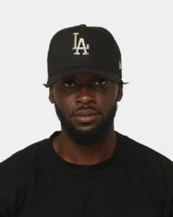 New Era Los Angeles Dodgers 'Metal Badge' 9FORTY K-Frame Snapback Black/Silver -Mitchell & Ness Shop 196819011167 mens 0100