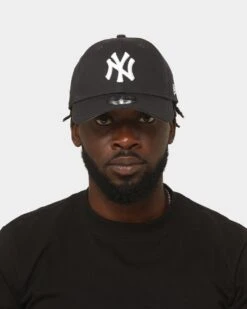New Era New York Yankees Core Team 9FORTY Casual Strapback Original Team Colours -Mitchell & Ness Shop 196819011464 mens 0100