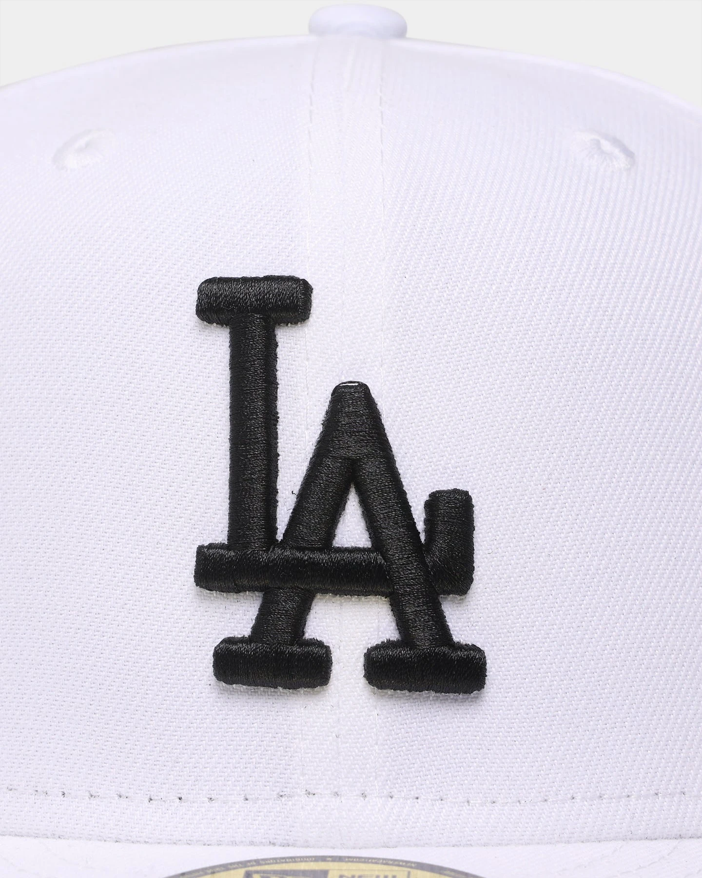New Era Los Angeles Dodgers 'Core White/Black' 59FIFTY Fitted White/Black New Era Los Angeles Dodgers 'Core White/Black' 59FIFTY Fitted White/Black -Mitchell & Ness Shop 196819016995 default 0050