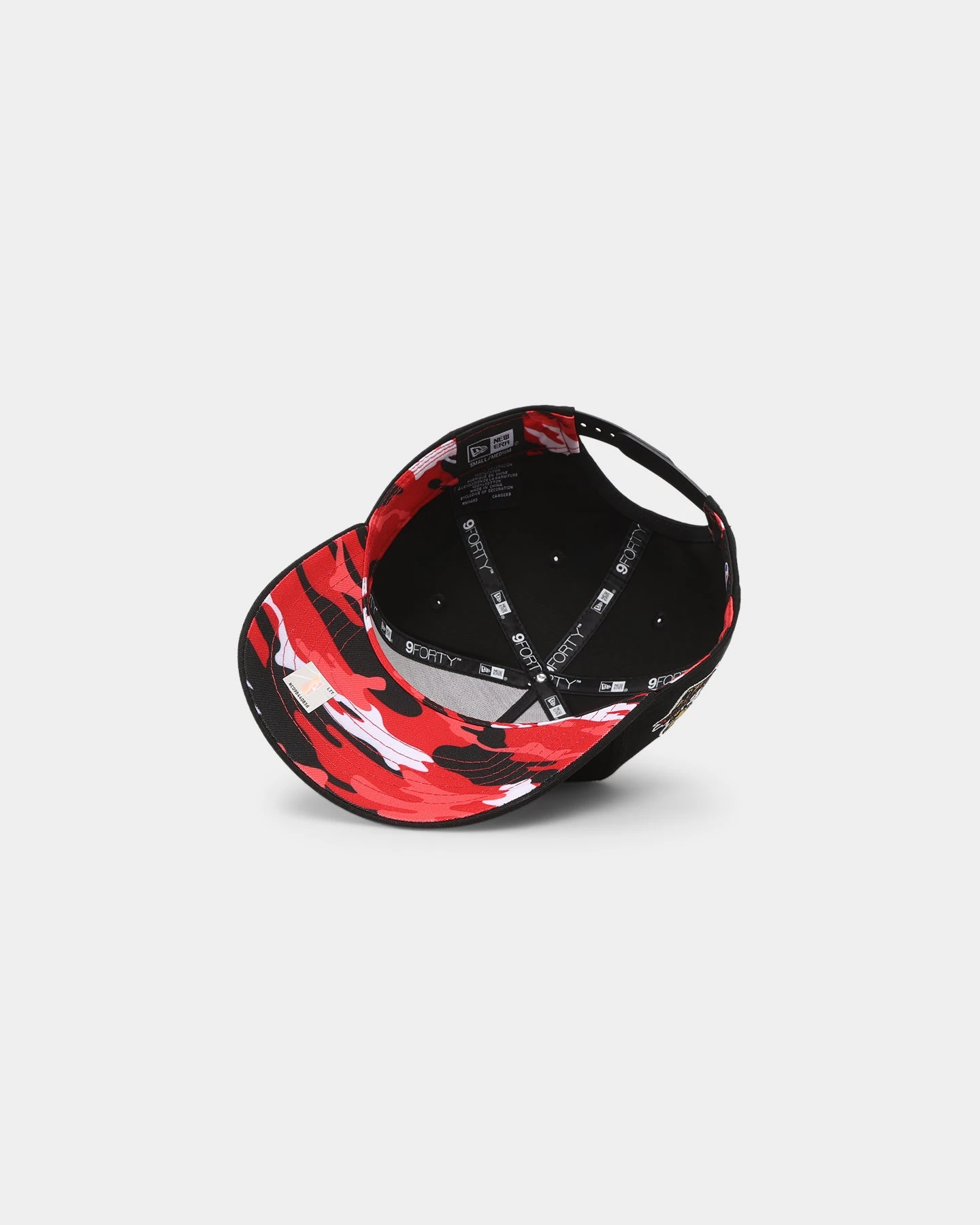 New Era Chicago Bulls 'Camo Underbrim' 9FORTY K-Frame Snapback Black New Era Chicago Bulls 'Camo Underbrim' 9FORTY K-Frame Snapback Black -Mitchell & Ness Shop 196996186740 default 0060