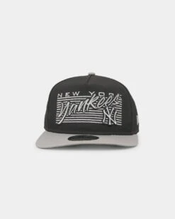New Era New York Yankees 'Retro Block Script' Golfer Snapback Navy