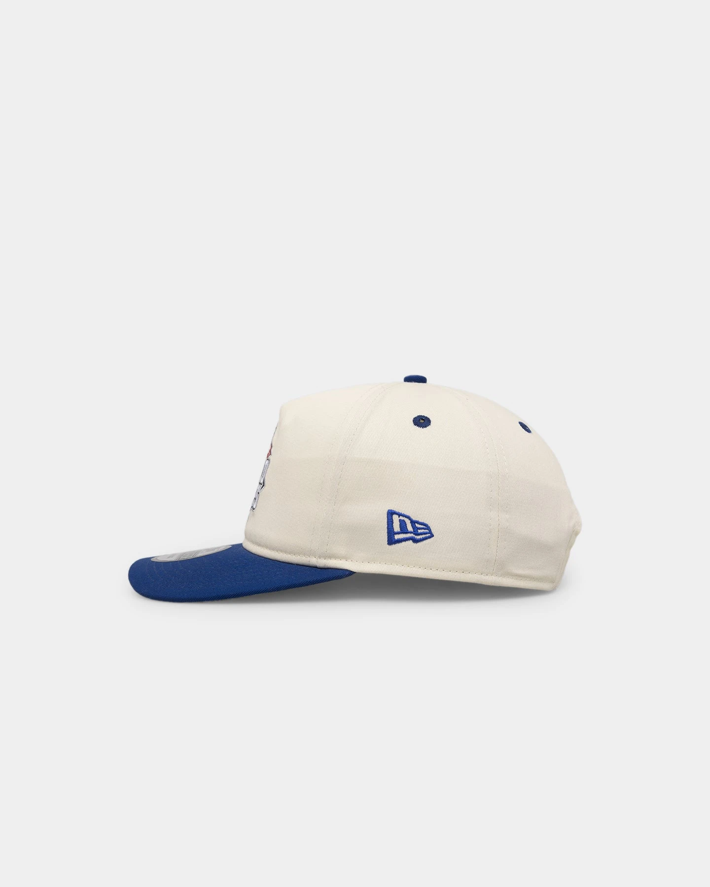 New Era Kansas City Royals '2010's World Series Through The Decades' 2015 World Series Golfer Snapback Chrome White New Era Kansas City Royals '2010's World Series Through The Decades' 2015 World Series Golfer Snapback Chrome White -Mitchell & Ness Shop 197371110121 default 0040