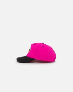 Mitchell & Ness San Antonio Spurs Nylon Deadstock 2-Tone Snapback Neon Pink/Black -Mitchell & Ness Shop 197507375073 default 0040