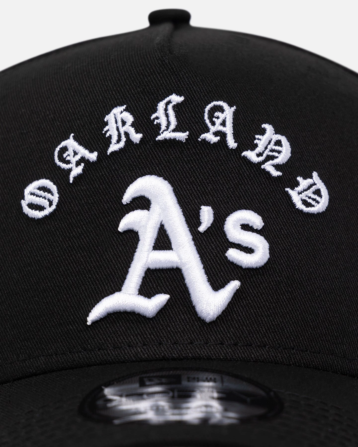 New Era Oakland Athletics 'Gothic Arch' 9FORTY A-Frame Snapback Black/White New Era Oakland Athletics 'Gothic Arch' 9FORTY A-Frame Snapback Black/White -Mitchell & Ness Shop 197882781315 default 0050
