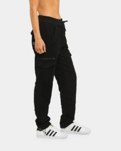 Carré Evolution Cargo Track Pant Black 8 Carré Evolution Cargo Track Pant Black -Mitchell & Ness Shop 4454569222377 womens 00080