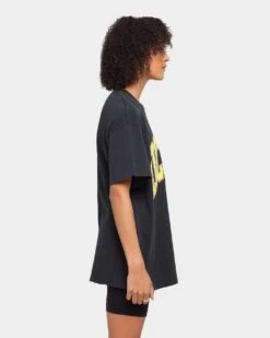 NATIONAL COLLEGIATE ATHLETIC ASSC Michigan Wolverines High Arch Logo Vintage T-Shirt Vintage Black -Mitchell & Ness Shop 9353380257740 womens 0050